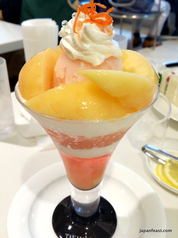 Fruit Parfait of Takano Fruit Parlor