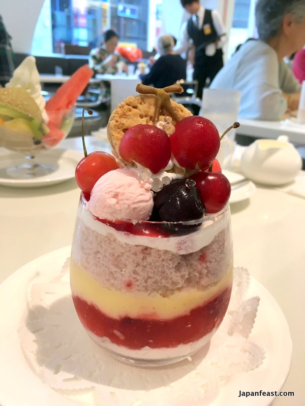 Fruit Parfait of Takano Fruit Parlor