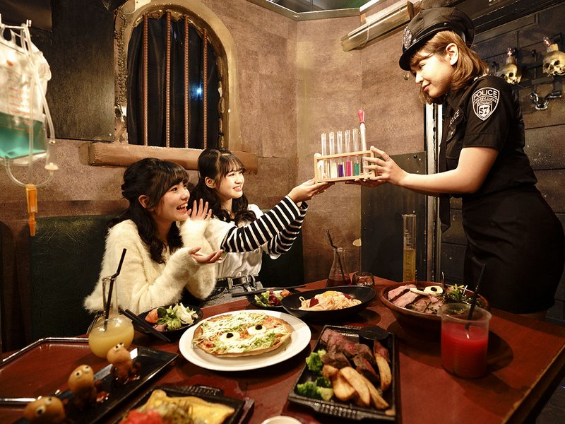 Prison-Theme Restaurant "The Lockup TOKYO" Offers All-You-Can-Eat Gyoza For ¥999