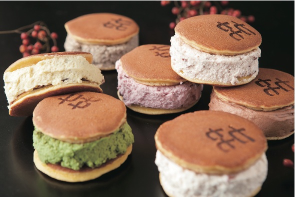 Kyoto "Nanaboshi" Dorayaki (azuki, matcha, hojicha, chocolate, etc., ¨¥390  each)