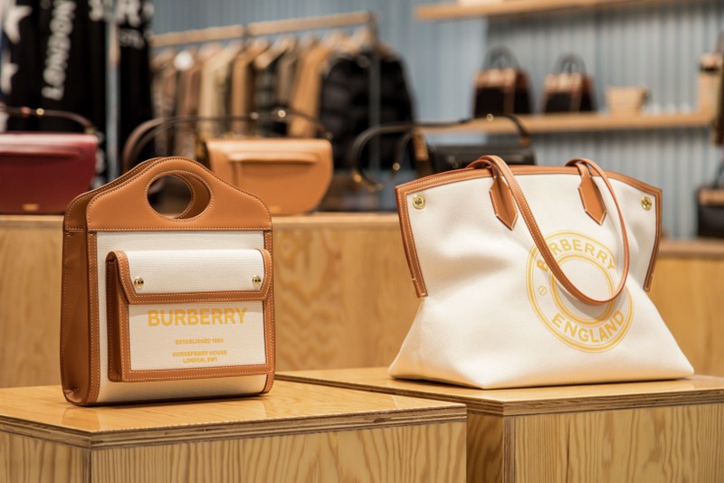 "Burberry Shinsaibashi Parco" opens on November 20