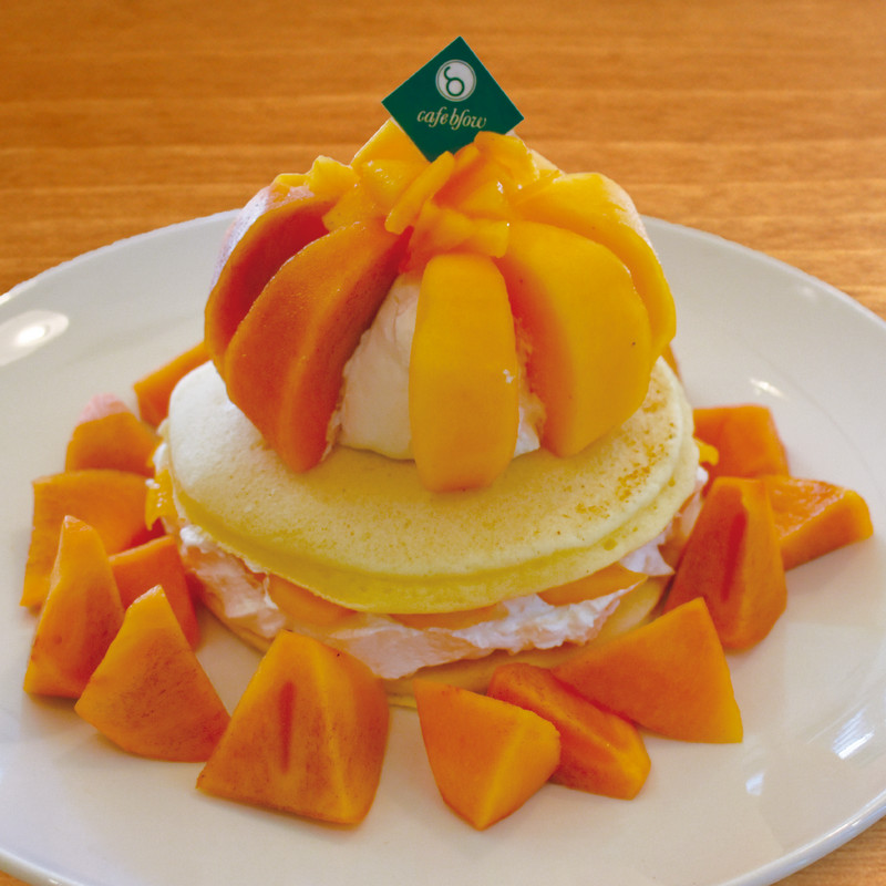 Persimmon Sweets Now Available At Osaka Cafe For A Limited Time