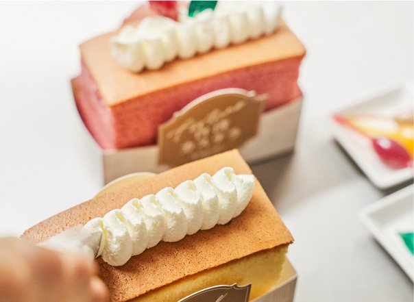 Japan's First Street-Style Earl Grey Cake Is Now Available In Kobe