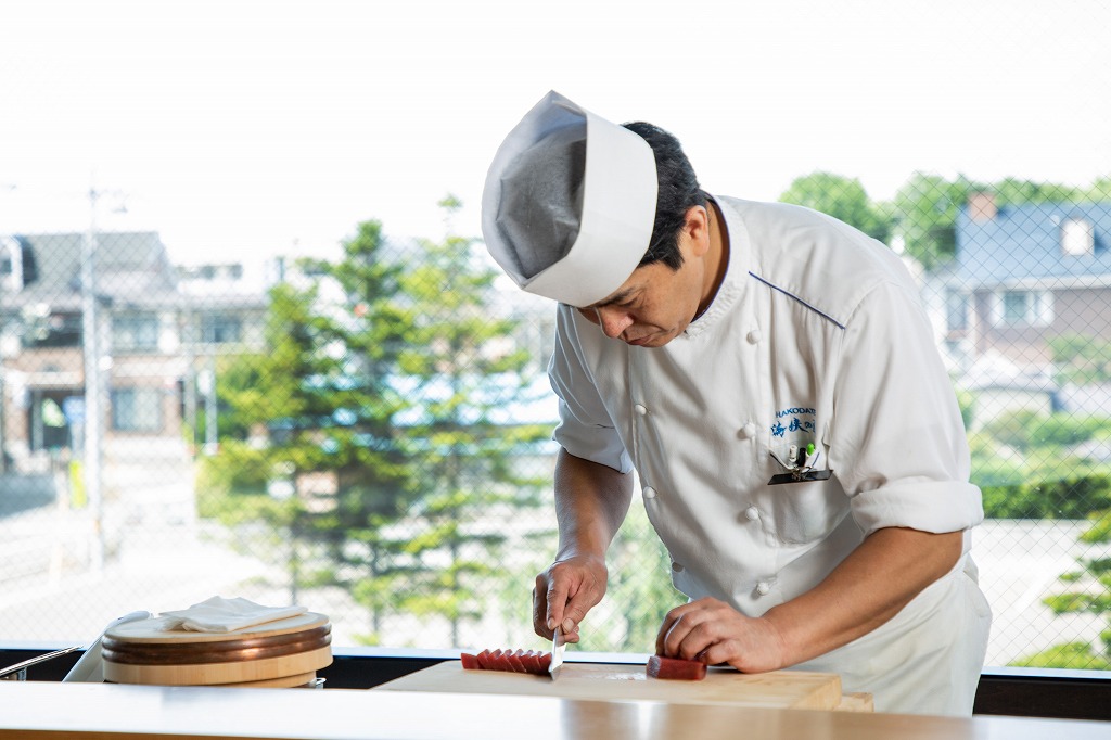 A Hakodate Hotel Offers Covid-Proof Japanese Kaiseki Dinner Experience