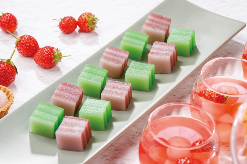 Mango Tree Tokyo Will Launch All-You-Can-Eat Strawberry Dessert Buffet