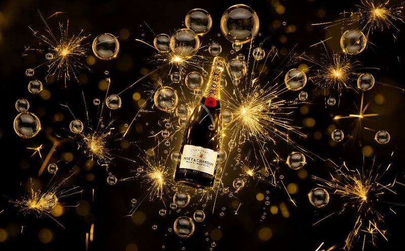 Join Christmas Live With Moët & Chandon