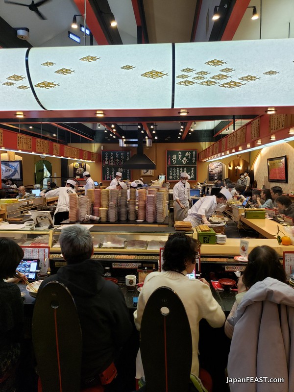 No.1 Conveyor Sushi Restaurant in Japan You Need To Try