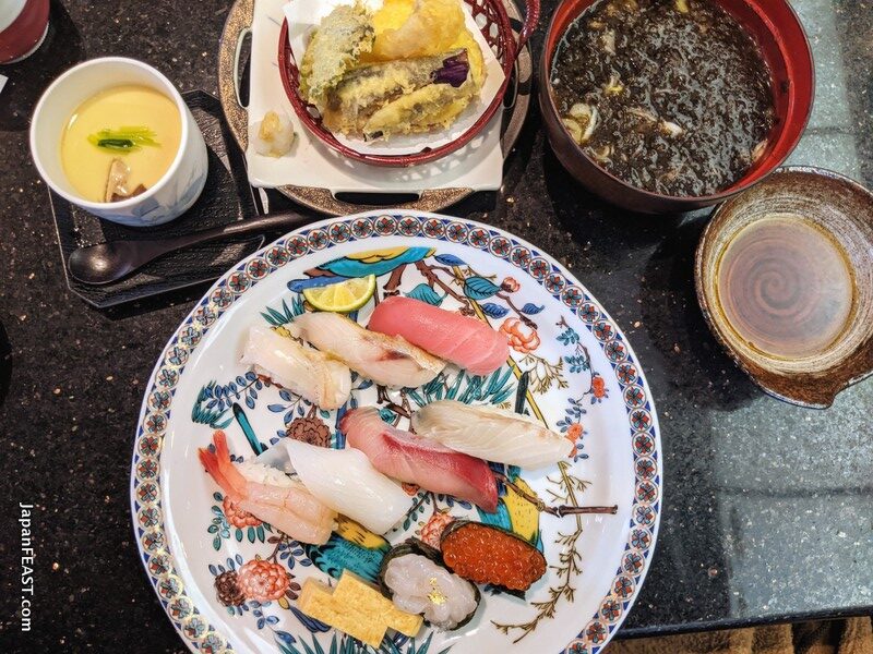 No.1 Conveyor Sushi Restaurant in Japan You Need To Try