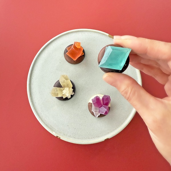 Experience "Mineral Chocolate" in Fukuoka